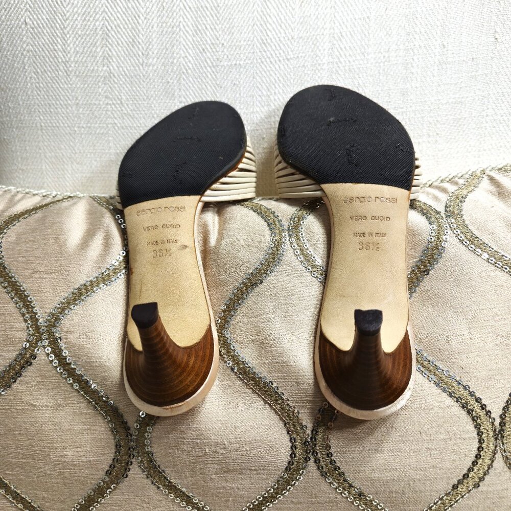 SERGIO ROSSI Shell-Embellished Leather Sandals - Picture 8 of 10